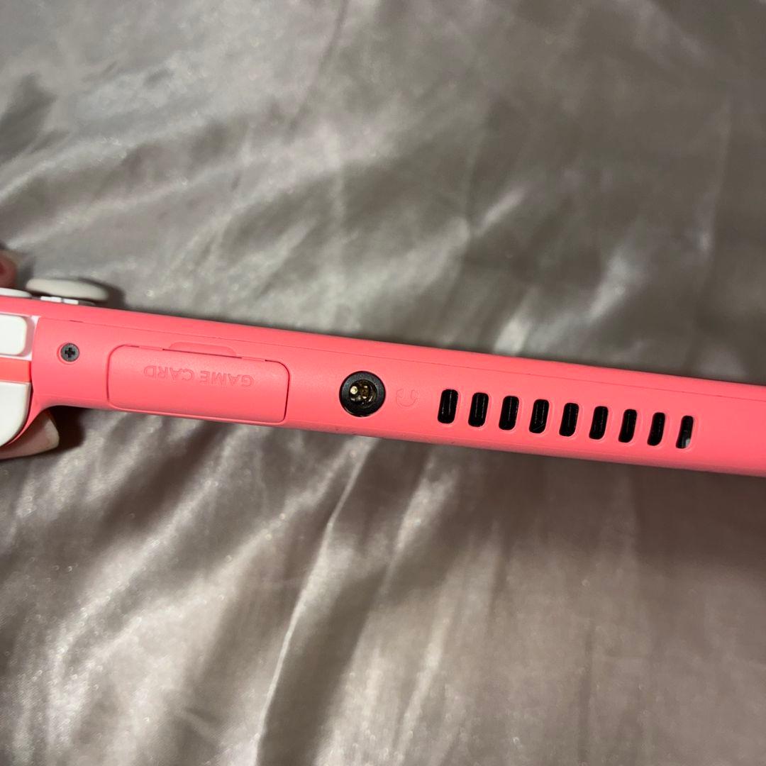 [2022年製] [使用期間短] Switch Lite コーラル 本体のみ