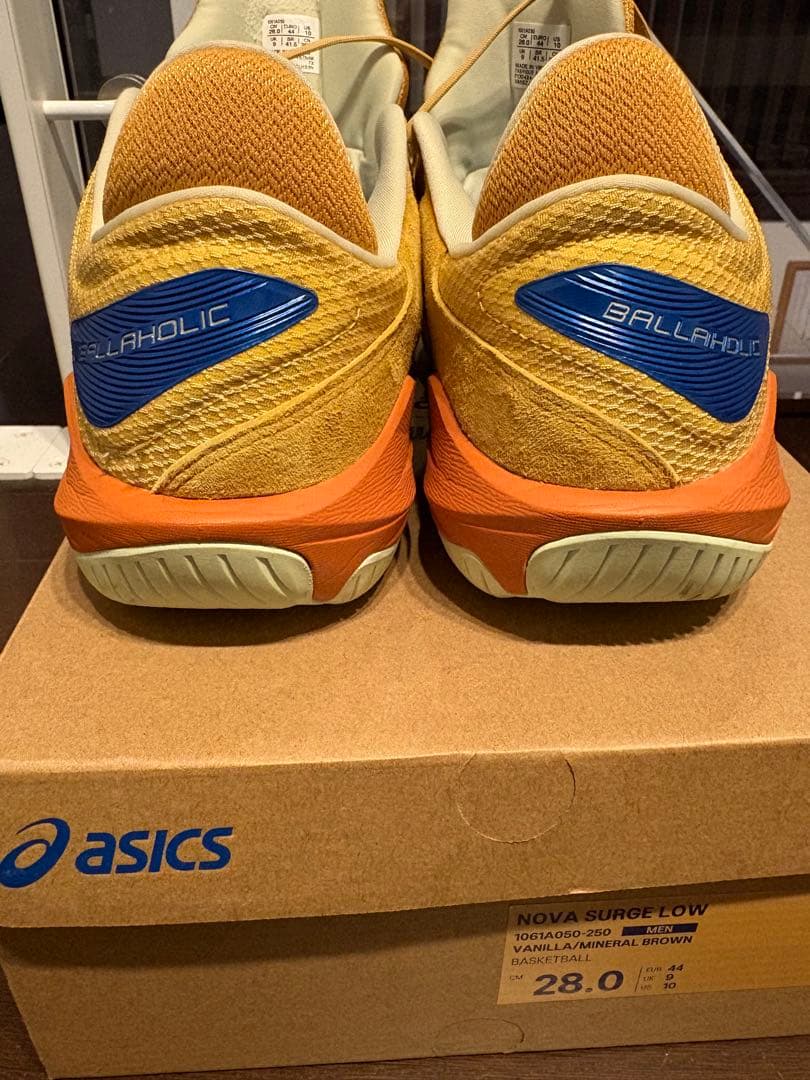 シューズ(男性用) ASICS NOVA SURGE LOW 28.0cm