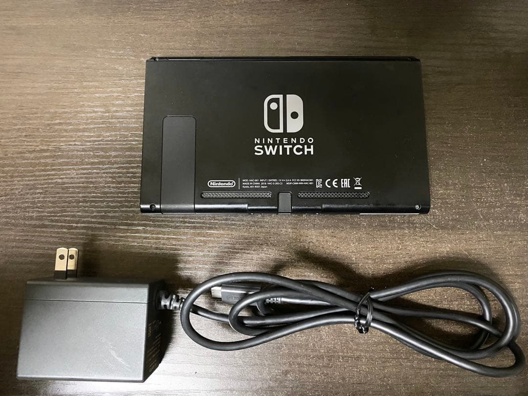 Switch 本体 （ACアダプター・ドック・SDカード付き）
