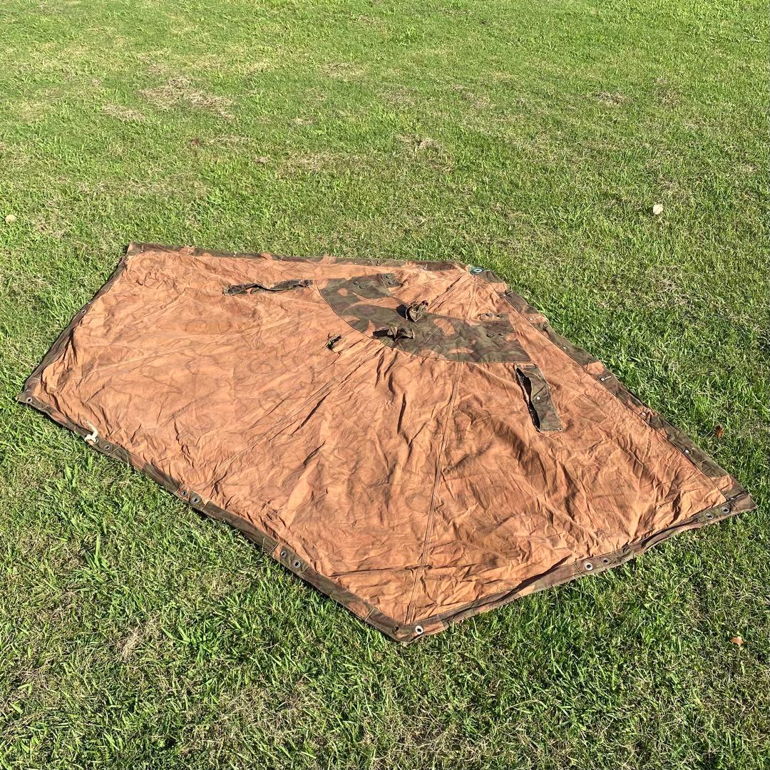 ハンガリー軍幕　ポンチョ　２枚　幕のみ①　ワンポールテント　迷彩　ハリケーンカモ