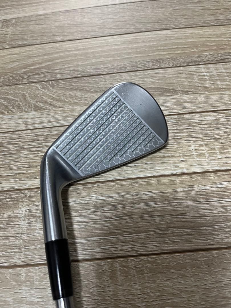 グローブライドONOFFフォージドKURO 6本(P〜5)スチールシャフト