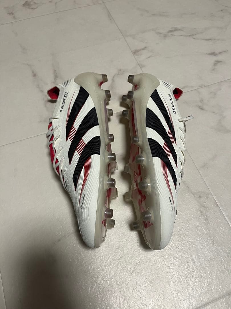 【希少】アディダスサッカースパイク プレデターエリートAG 25.5cm