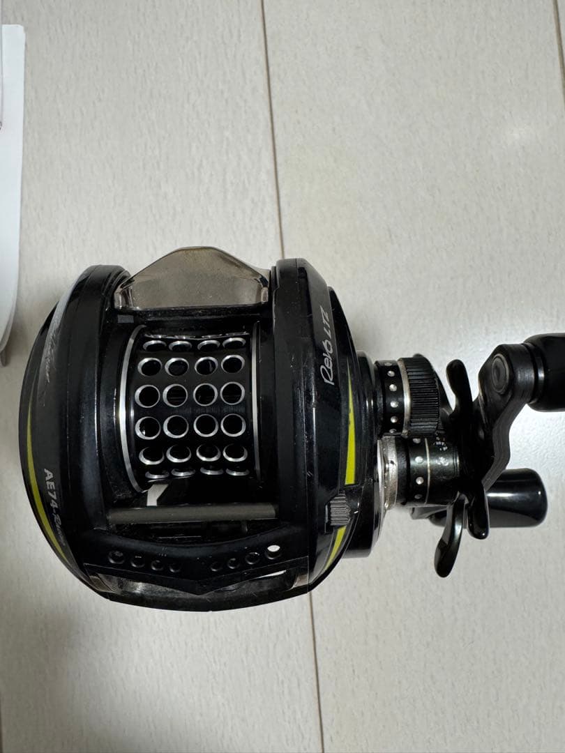 Abu Garcia ambassadeur LTZ AE74 レフトハンドル