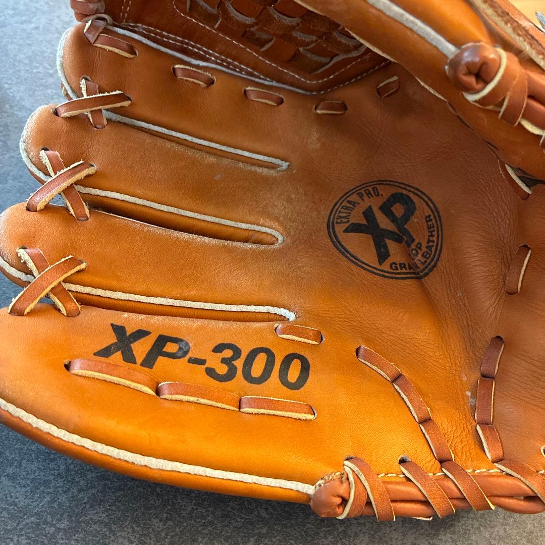 左利き用　SPALDING XP-300 硬式グローブ ブラウン