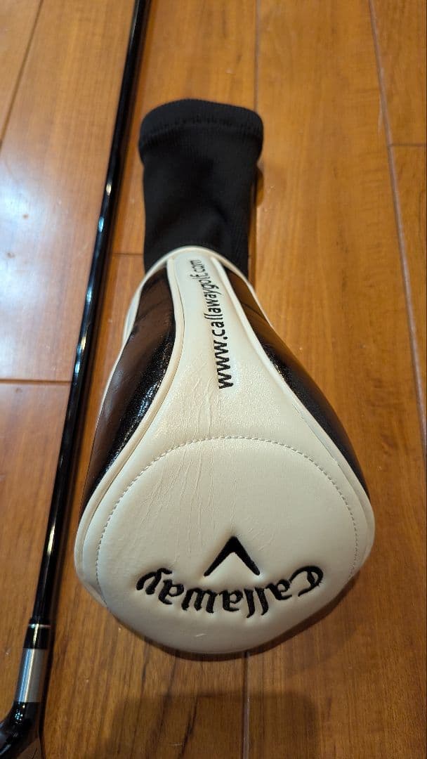 良品【Callaway RAZR HAWK ドライバー S】ヘッドカバー付き