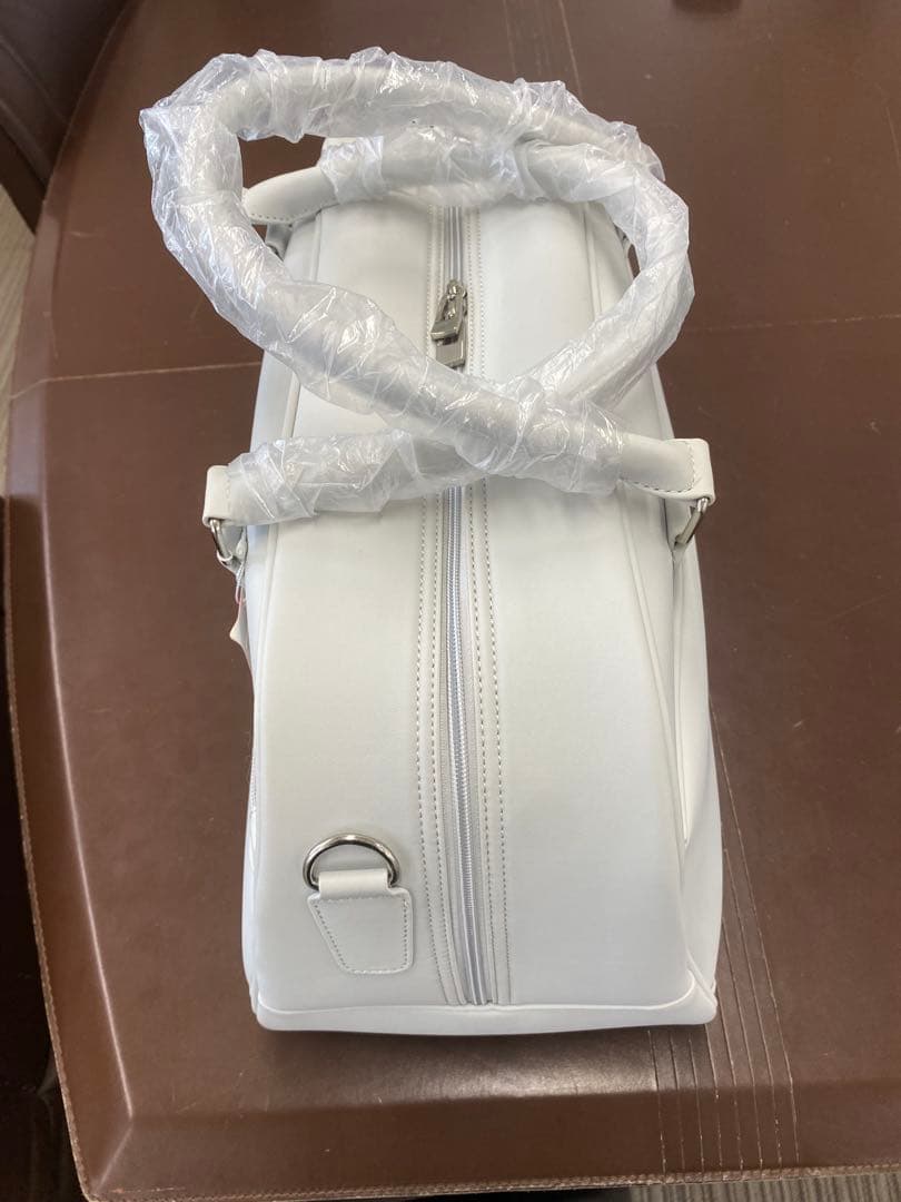 ホワイト ゴルフバッグ・キャディバッグ