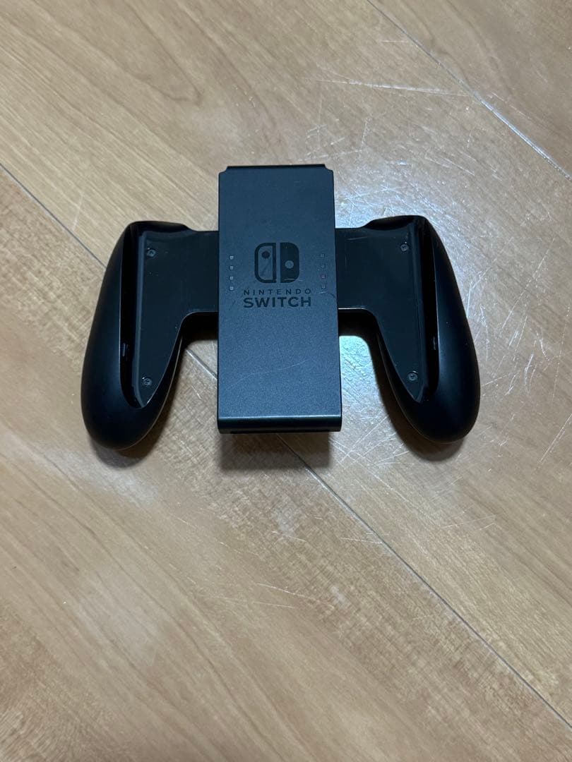 Nintendo Switch ネオンレッド/ネオンブルー 本体　完品　美品