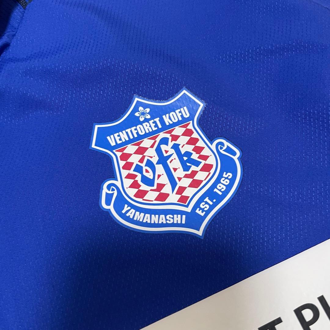 ヴァンフォーレ甲府　ウインドブレーカー