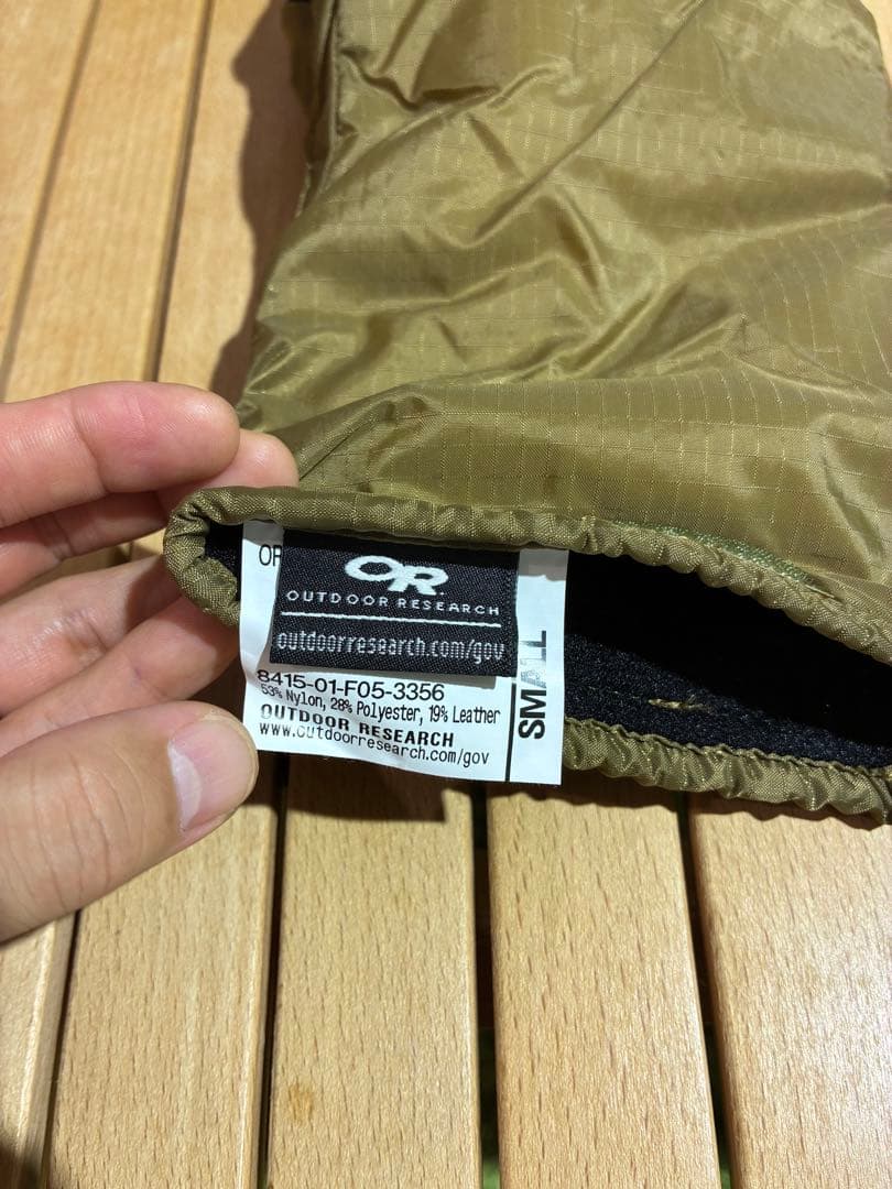 OR アウトドアリサーチ ゴアテックス　 ミトン グローブ コヨーテ タン S