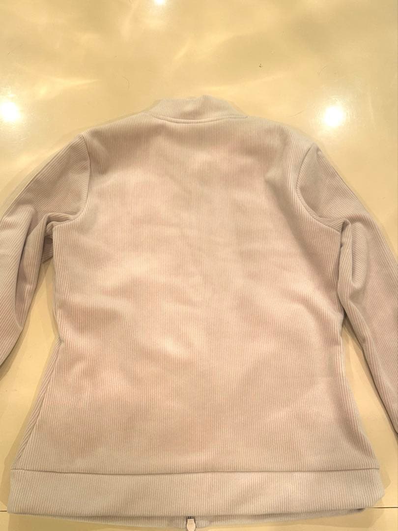 adidas キャメル　ジャケット・スカートセット（Mサイズ）