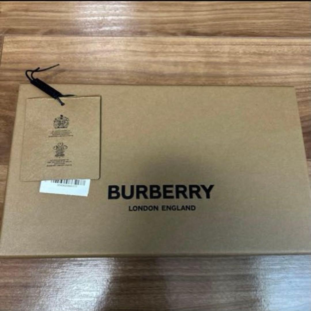 BURBERRY ロゴ ニット帽 ビーニー　値下げ不可