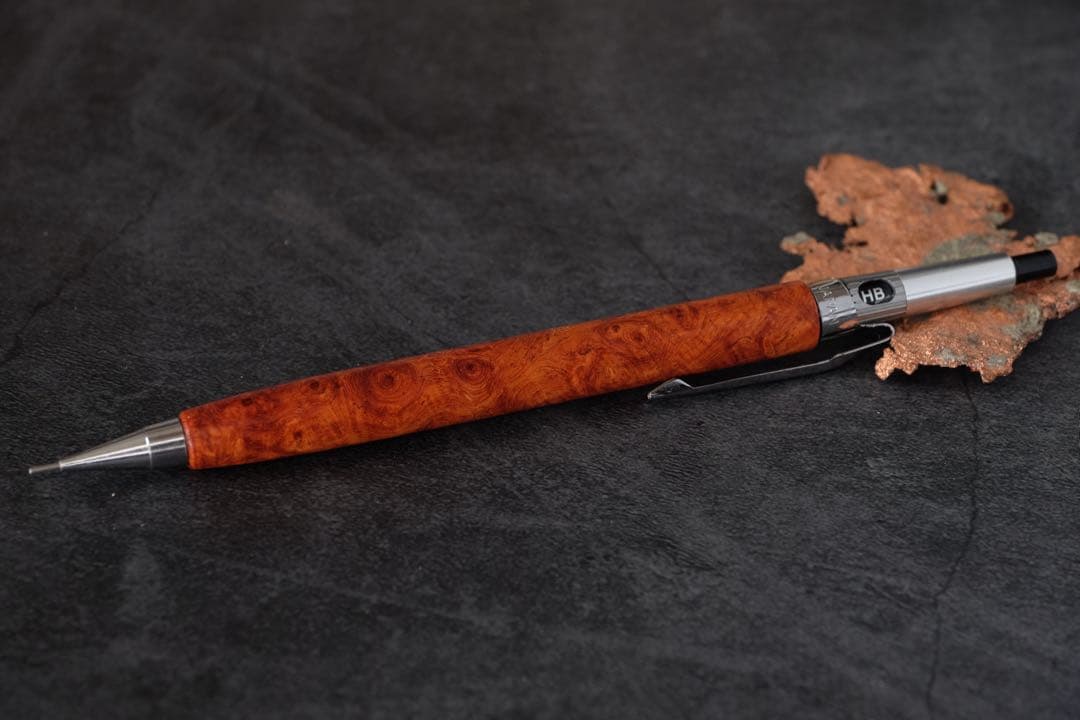 PG5木軸カスタム0245　高村杢工房 製図用シャープペンシル　本花梨瘤