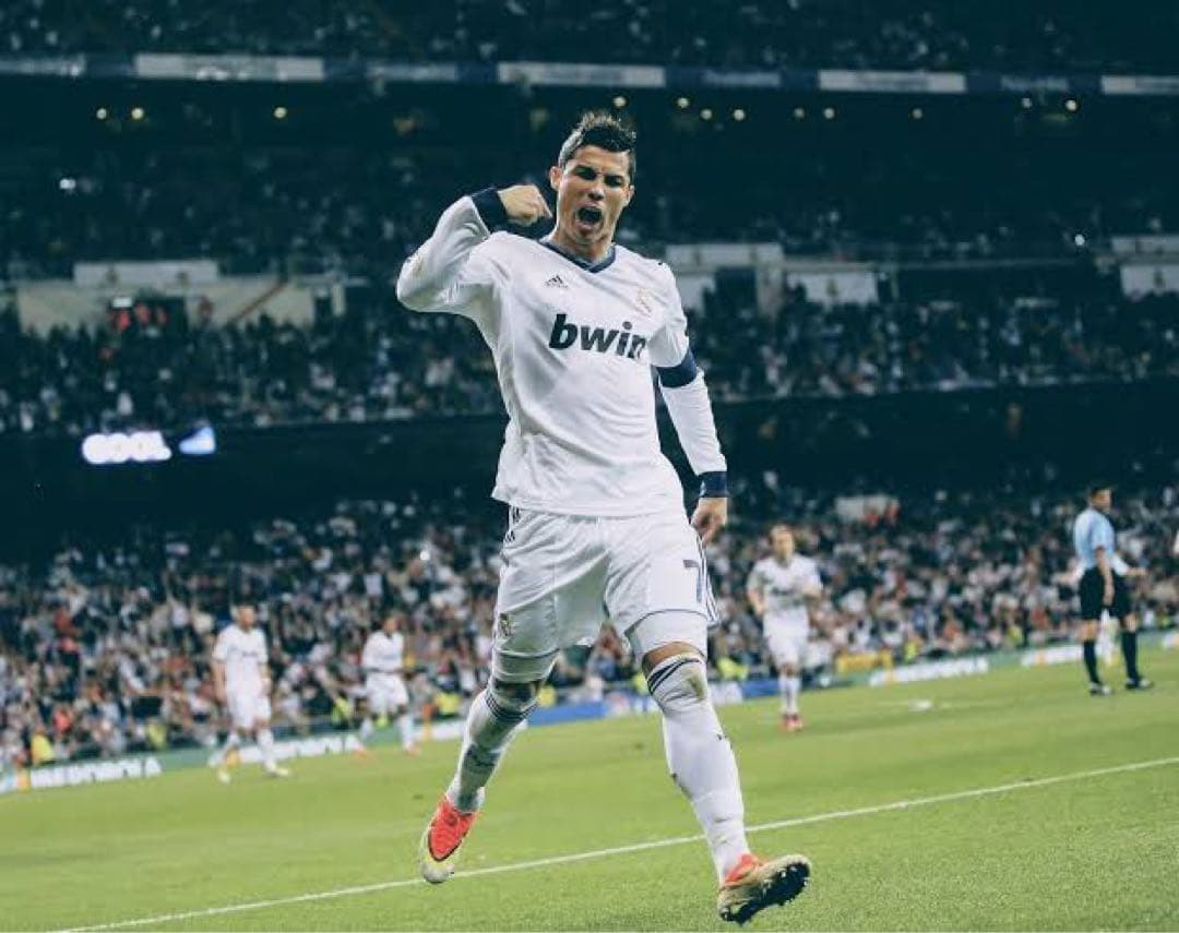 CR7 マーキュリアル ヴェイパー IX HG-V ACC(ホワイト×オレンジ)