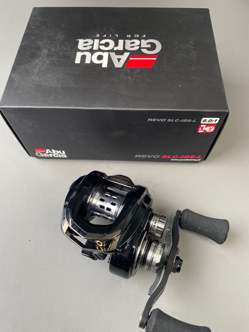 abu SLC IB8 レフトハンドル アブ ガルシア 美品 revo