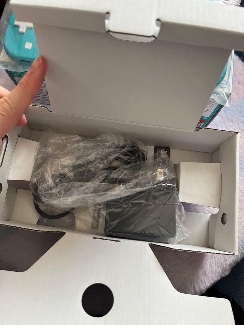 Nintendo Switch Lite ターコイズ　ケース、保護フィルム付き