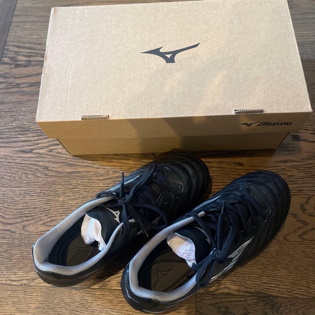 ミズノ　サッカーシューズ