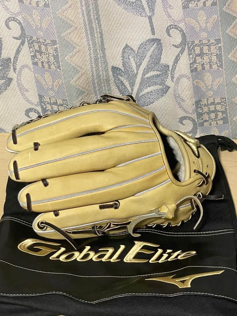 ミズノ グローバルエリート ∞インフィニティNEO 硬式外野手用 サイズ16N