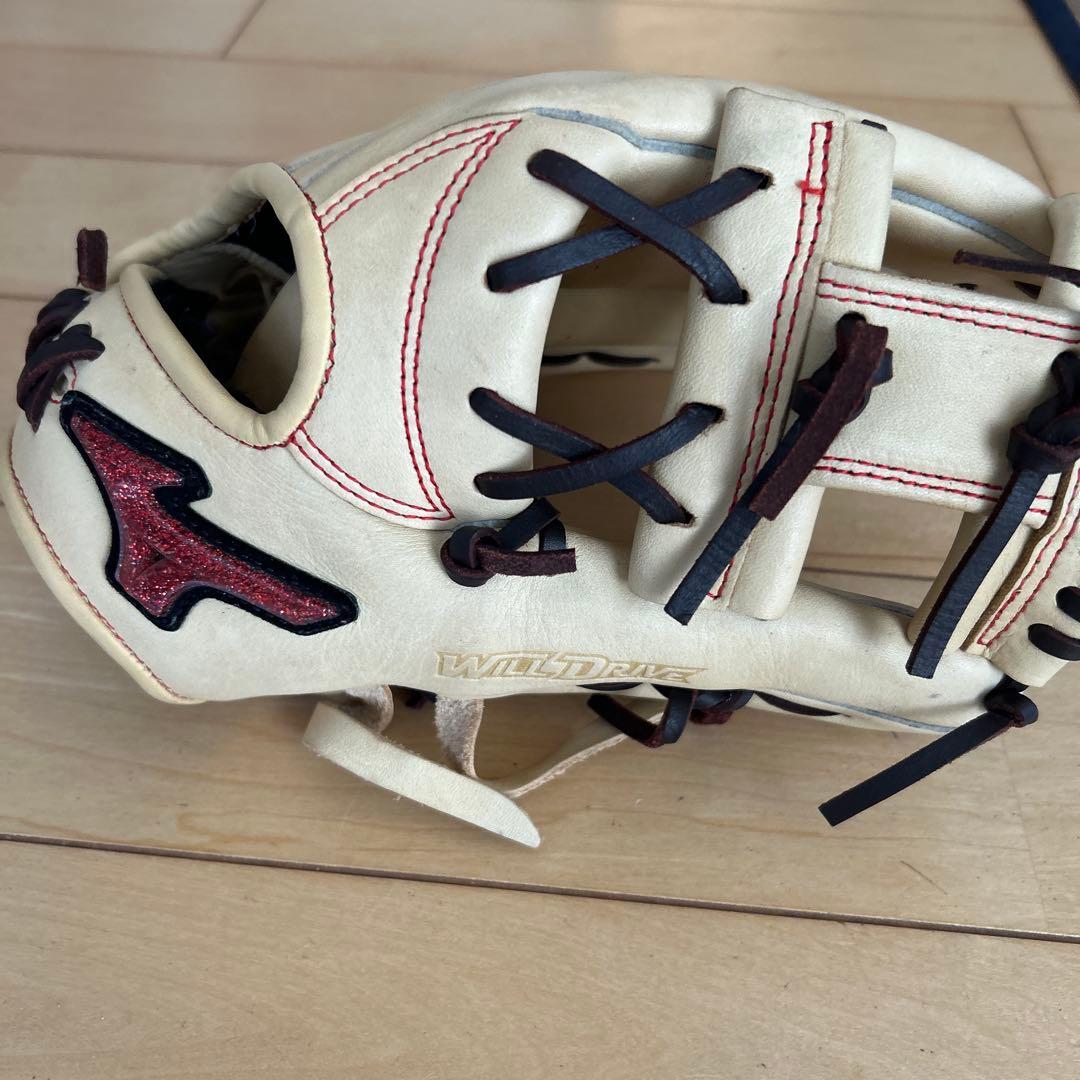 Mizuno Wild Drive 野球グローブ 右手用