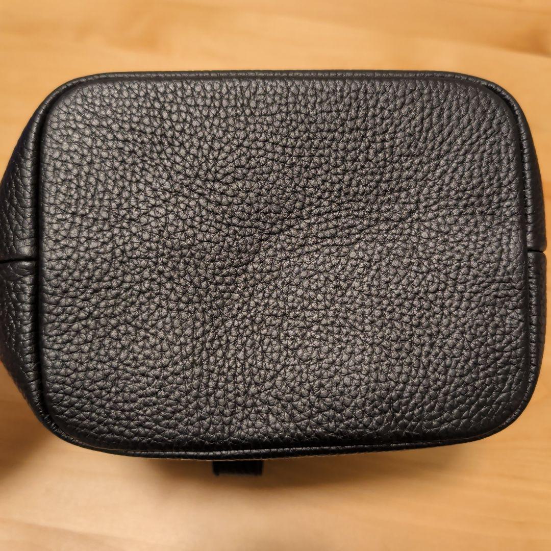 HushTug ブラックレザー トートバッグ