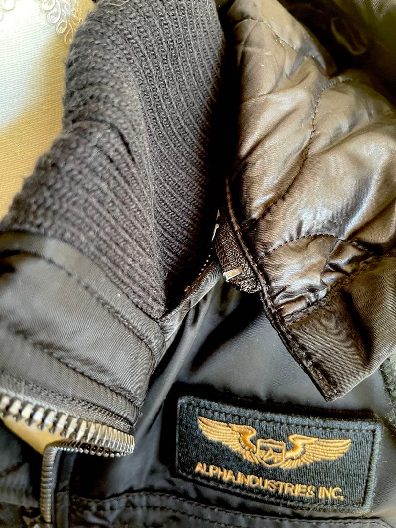 アルファ　ALPHA INDUSTRIES リブジャケット　L 黒　MA1