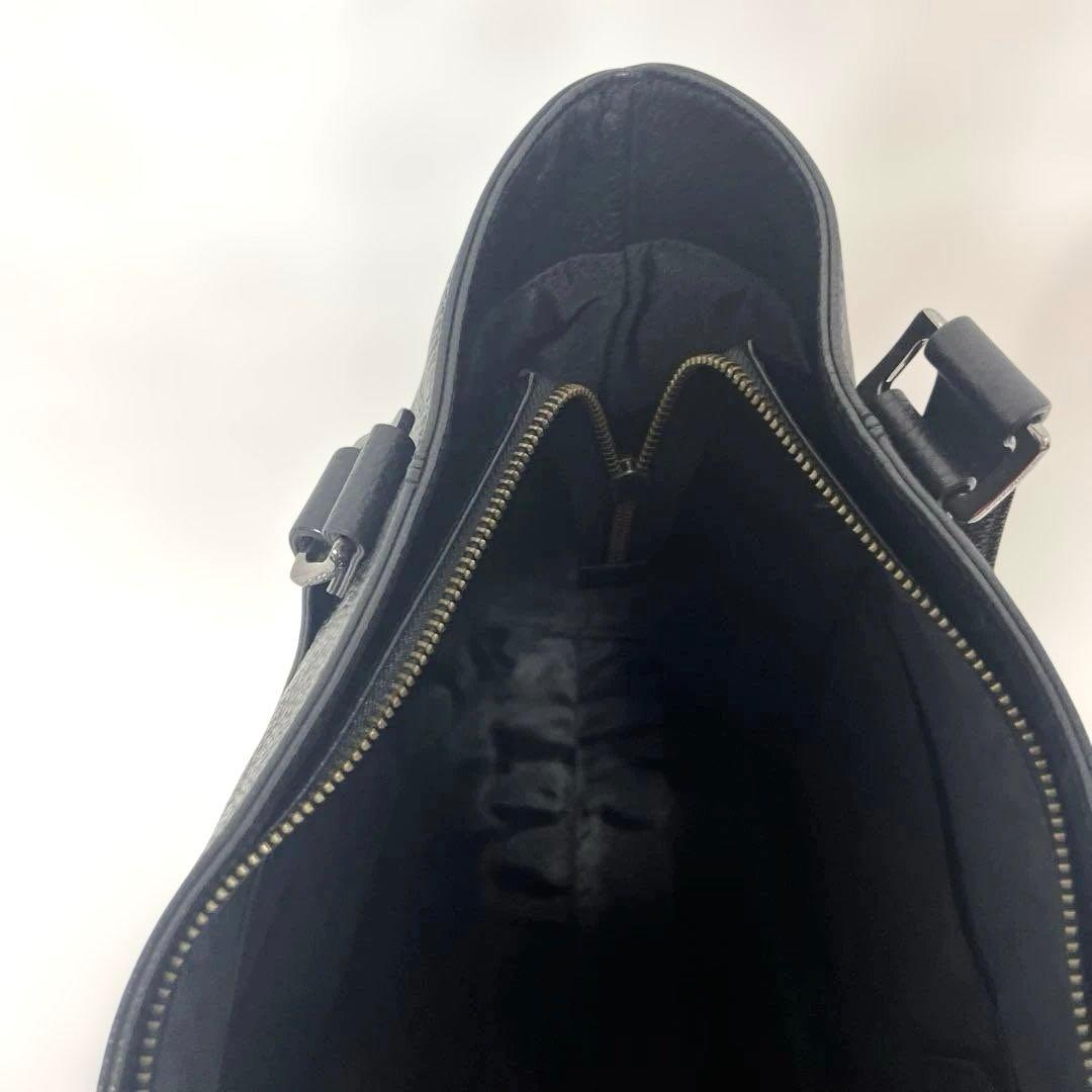 【美品】NEWYORKER シュリンクレザー　トートバッグ　ブラック