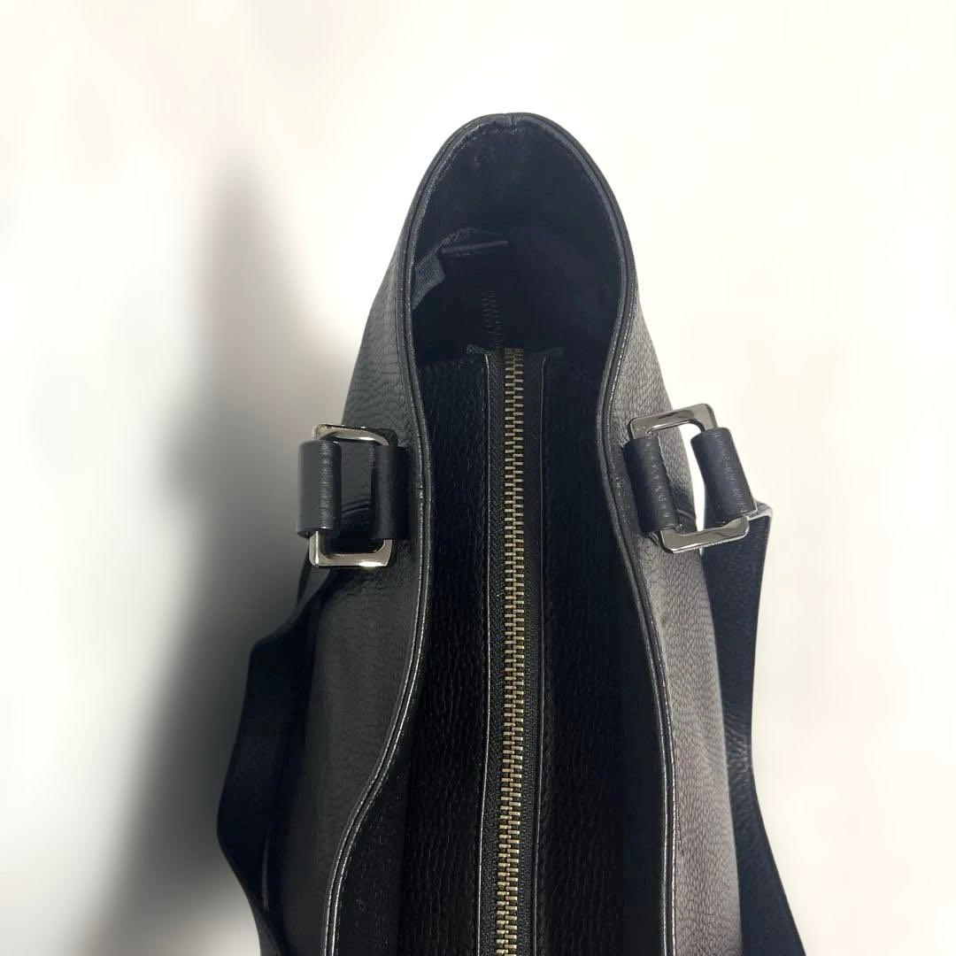 【美品】NEWYORKER シュリンクレザー　トートバッグ　ブラック