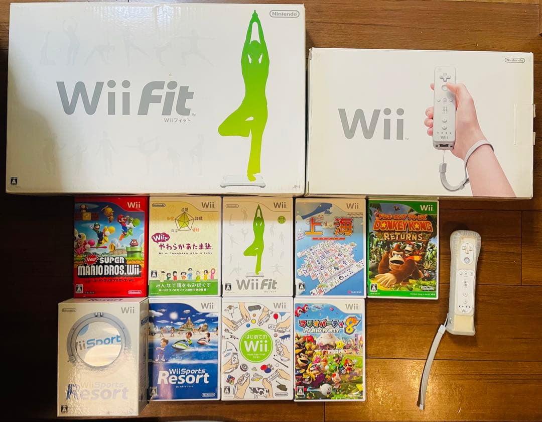 任天堂 Wii本体・Wii Fitバランスボード・ソフト9 本セット