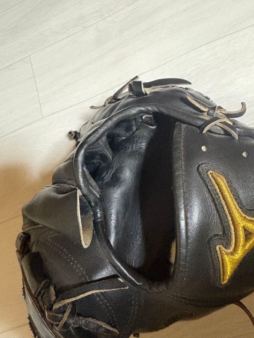 ミズノプロ　プロ支給品　硬式ピッチャー用グローブ　左投げ