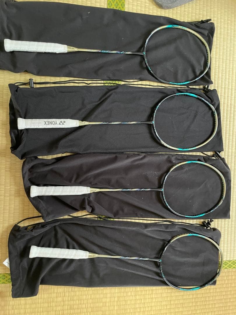 Yonex ラケット 4本セット アストロクス88DPRO BP 88DP