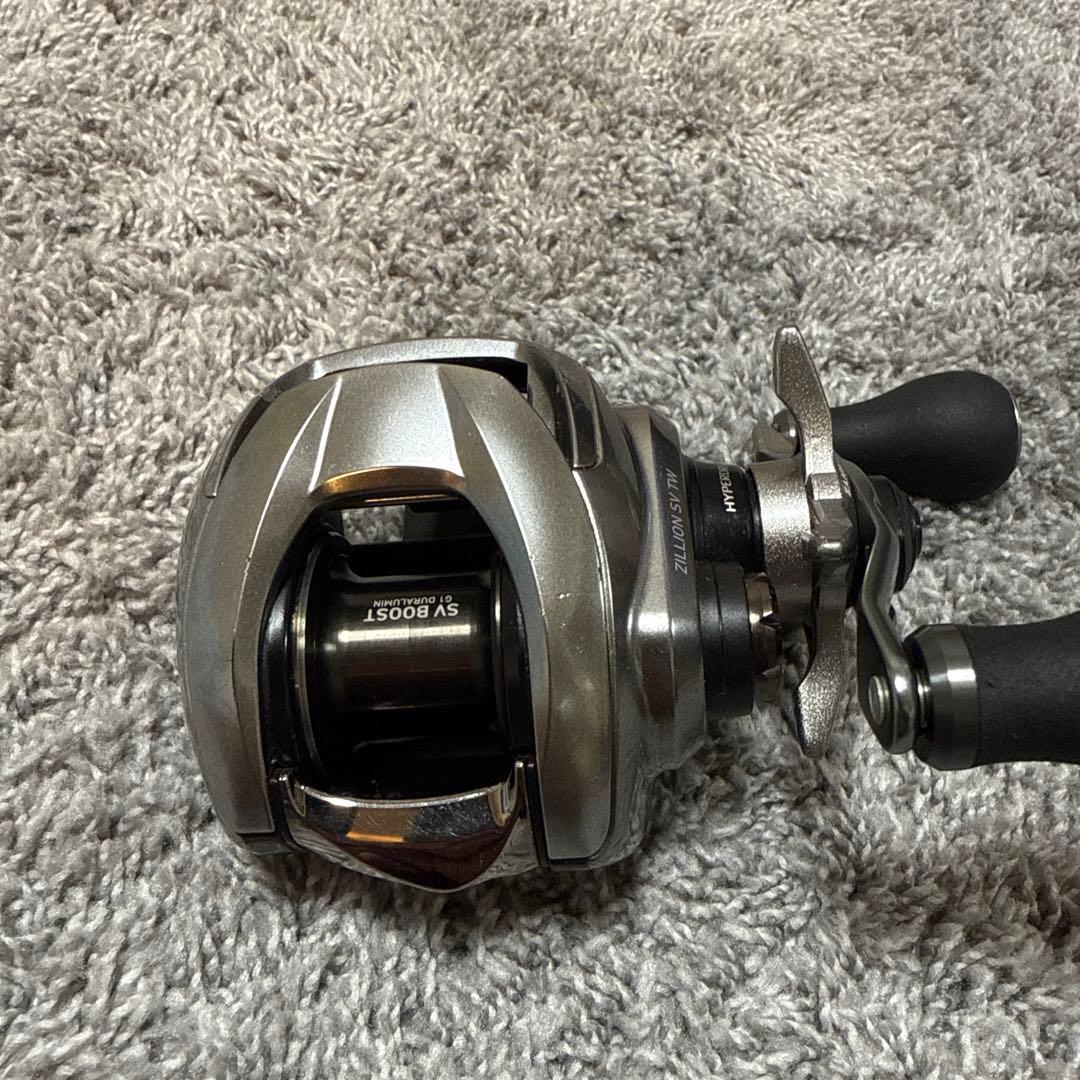 21ジリオンSVTW 6.3 右ハンドル