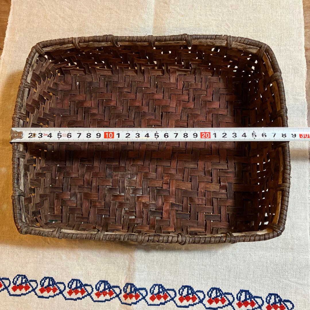 山葡萄のかご　物入れ　オープンウィーブデザイン21.5cm✖️28.5cm✖️9cm