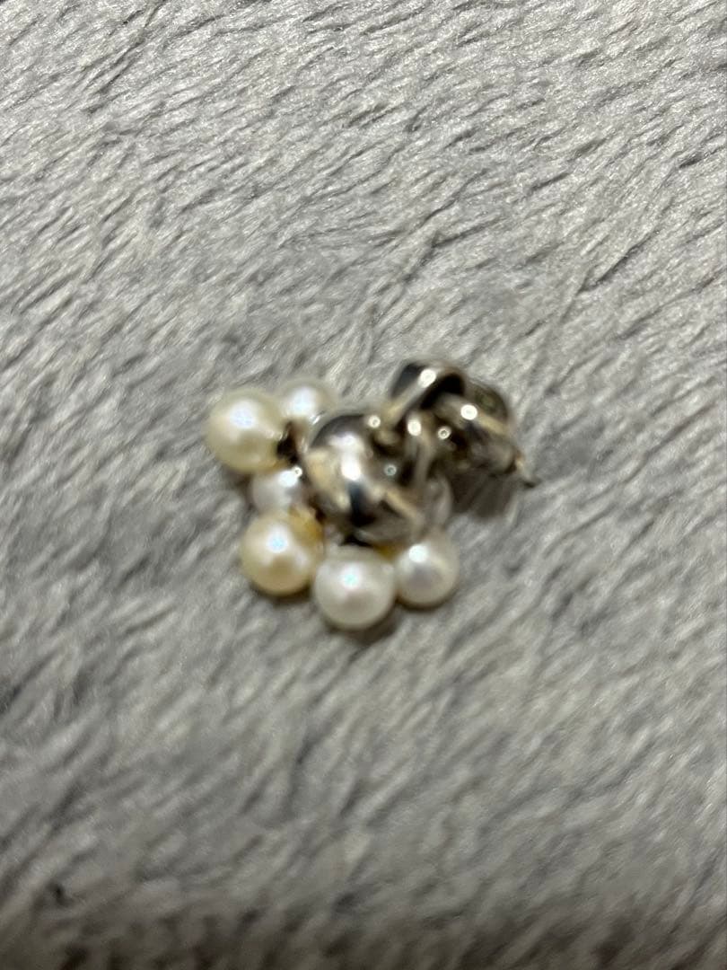 e.m. パール揺れピアス☆イーエム ブーケピアス