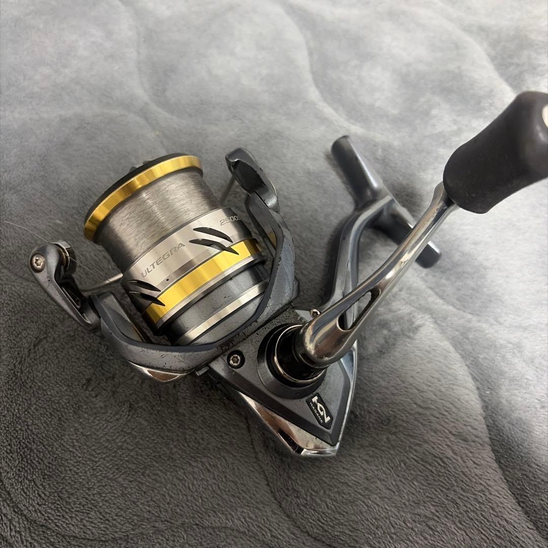 SHIMANO ULTEGRA 2500HG-S スピニングリール