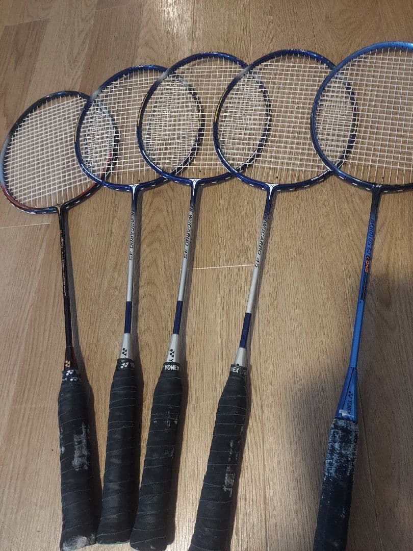 【YONEX】バドミントンラケット　5本セット
