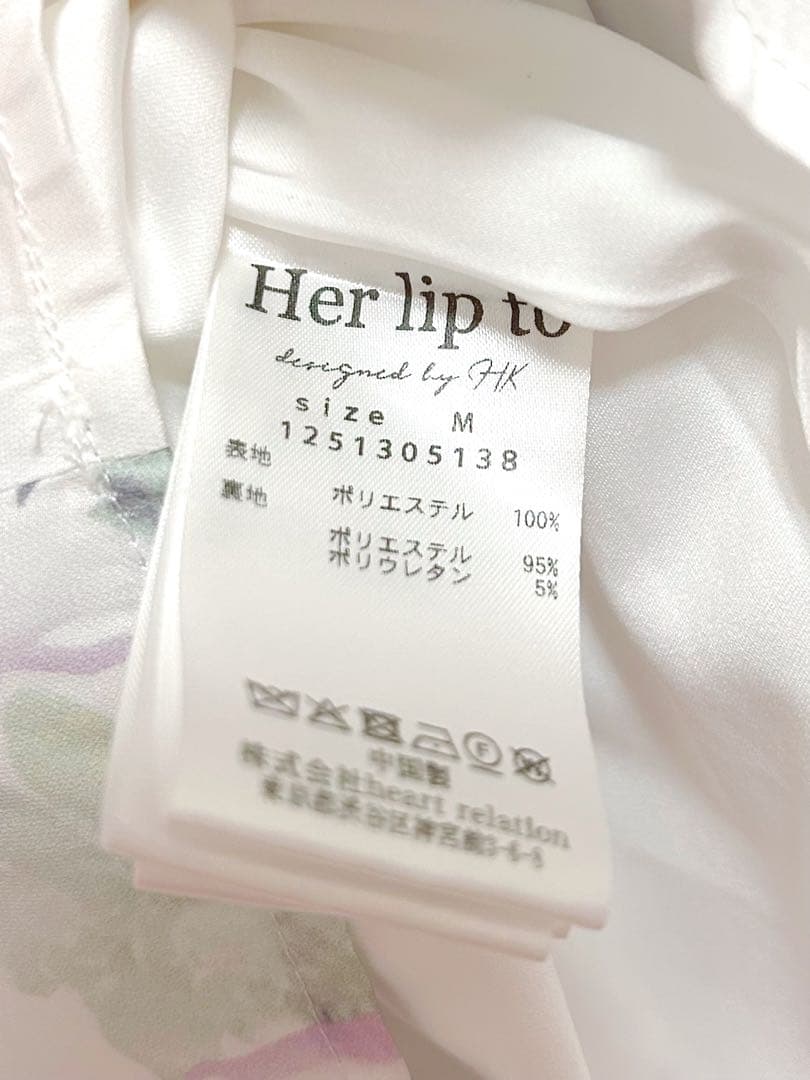 ワンピース Herlipto Spring Bouquet Satin Dress M