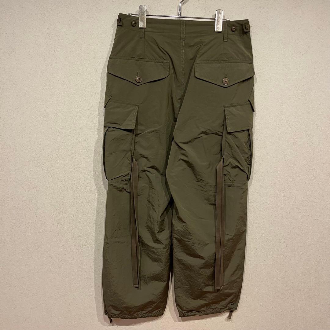 【美品】KHOKI 24ss ミリタリーワークパンツ カーキ